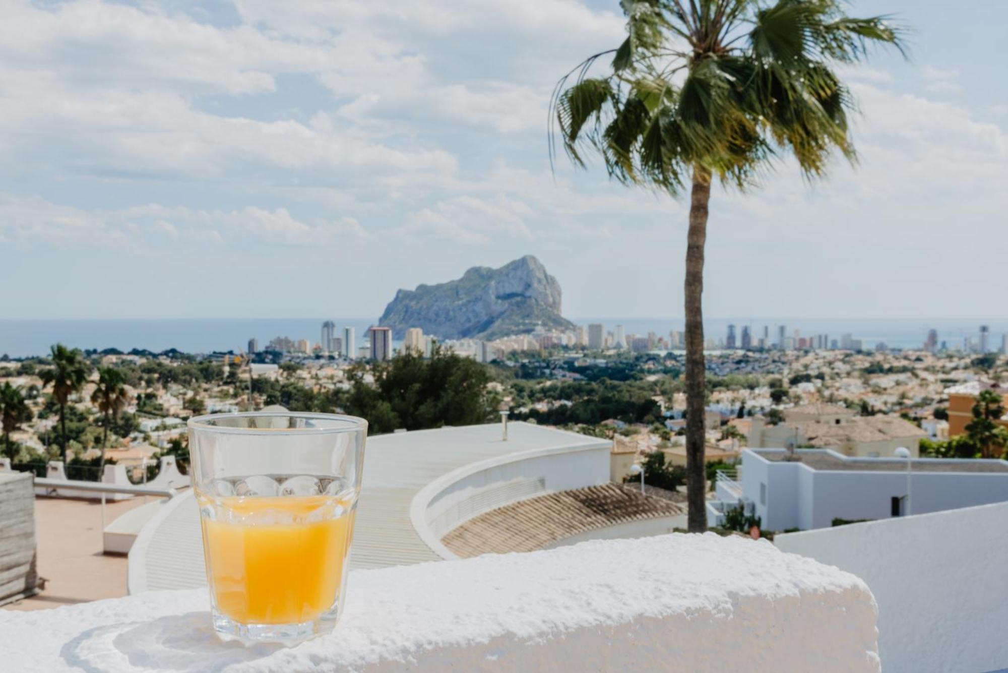 Casa Sunrise - Costa Blanca House With Rooftop, Swimming Pools And Panoramic Sea And Calpe Views Exteriör bild
